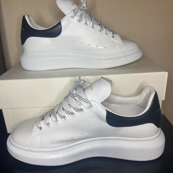 Alexander McQueen Men's Trainers size us 9 - Picture 2 of 4